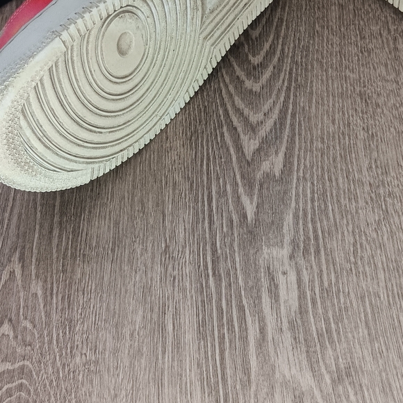 NIKE AIR FORCE 1s SZ 13 - Picture 9 of 11